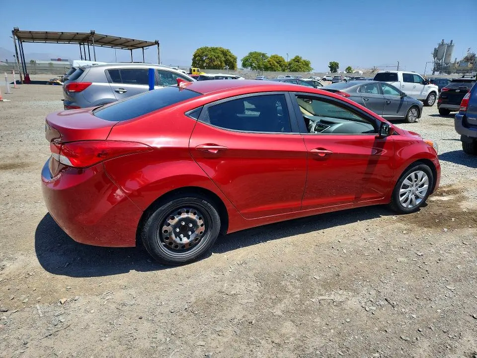 2012 HYUNDAI ELANTRA GLS  