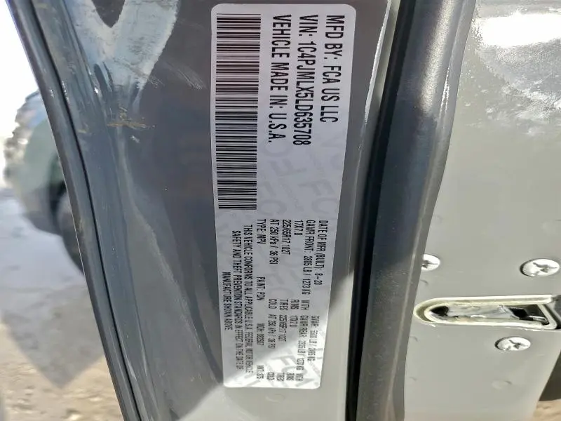 2020 JEEP CHEROKEE LATITUDE PLUS  