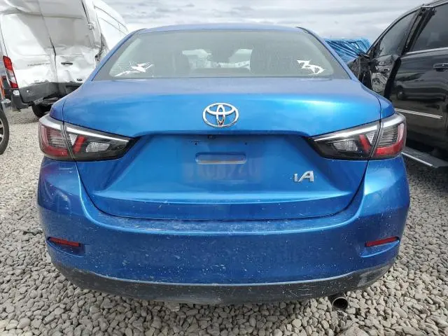 2017 TOYOTA YARIS IA   