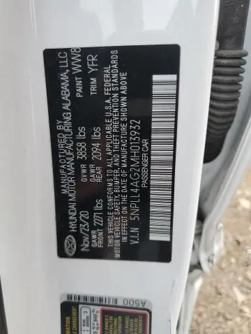 2021 HYUNDAI ELANTRA SE  