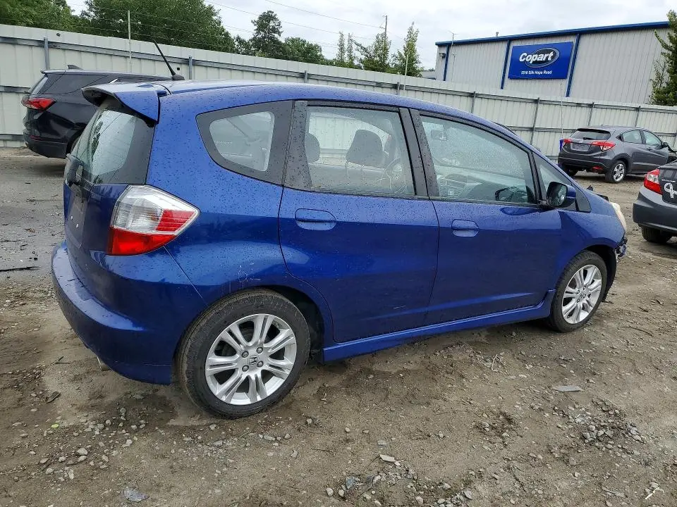 2010 HONDA FIT SPORT  