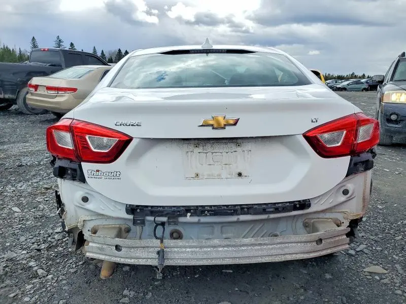 2019 CHEVROLET CRUZE LT  