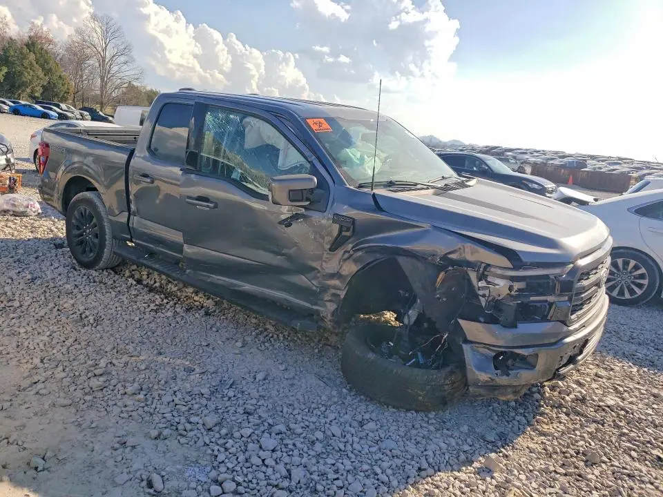 2025 FORD F150 LARIAT  