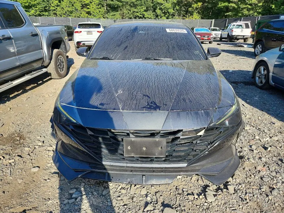 2022 HYUNDAI ELANTRA SEL  