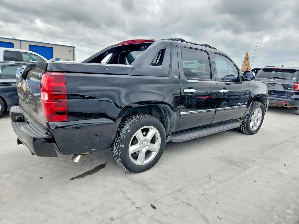 2012 CHEVROLET AVALANCHE LTZ  