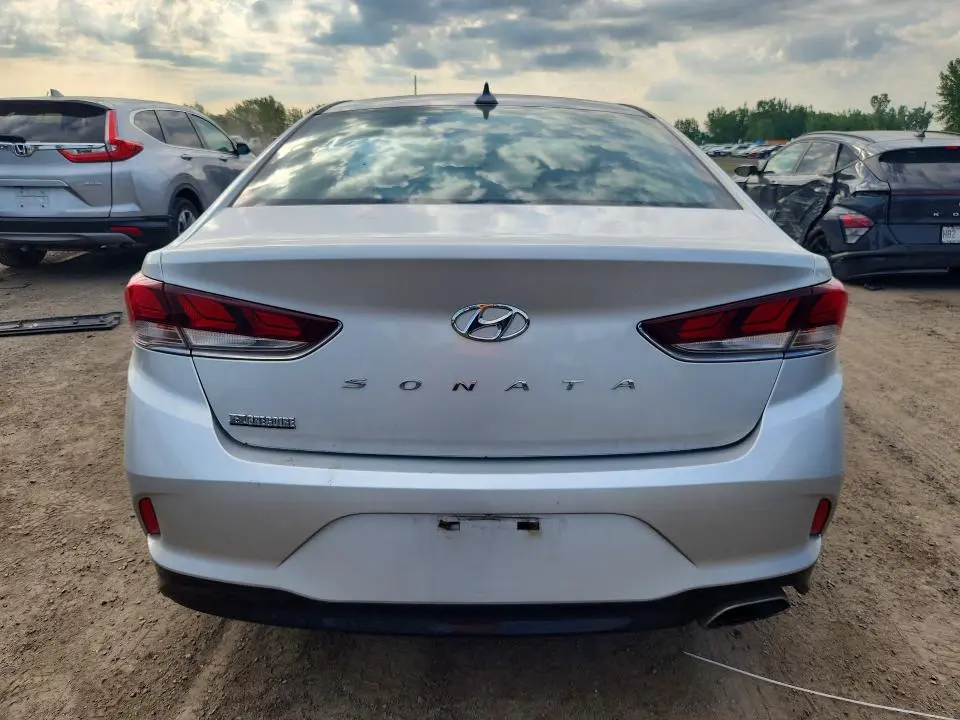 2019 HYUNDAI SONATA SE  