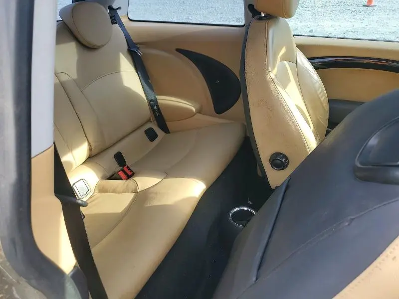2010 MINI COOPER S  