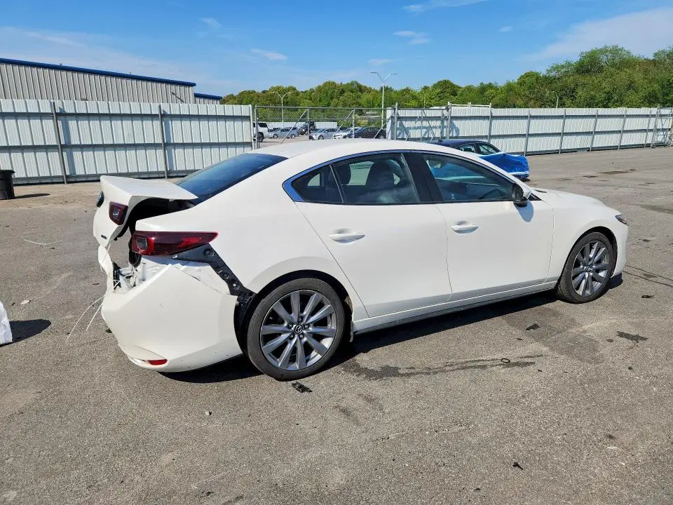 2023 MAZDA 3 PREFERRED  
