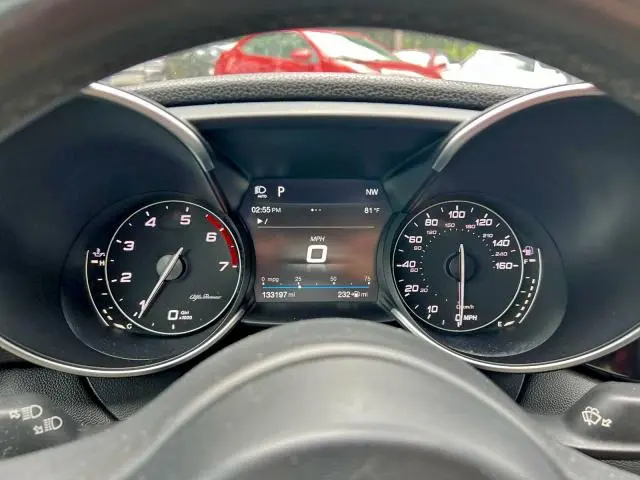 2017 ALFA ROMEO GIULIA TI Q4  