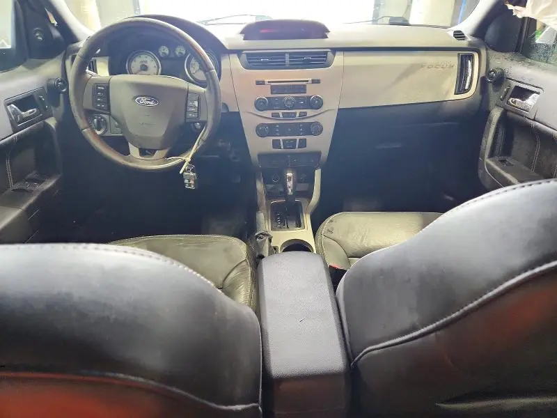 2010 FORD FOCUS SES  