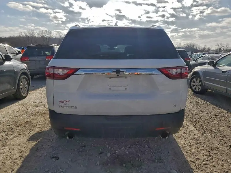2019 CHEVROLET TRAVERSE LT  