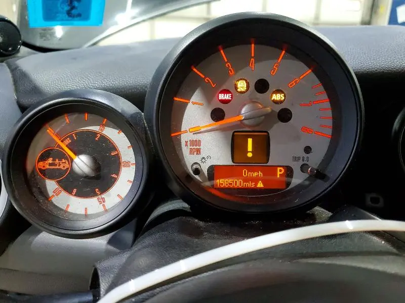 2011 MINI COOPER S  