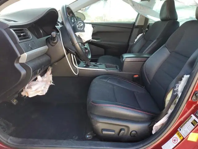 2016 TOYOTA CAMRY LE  