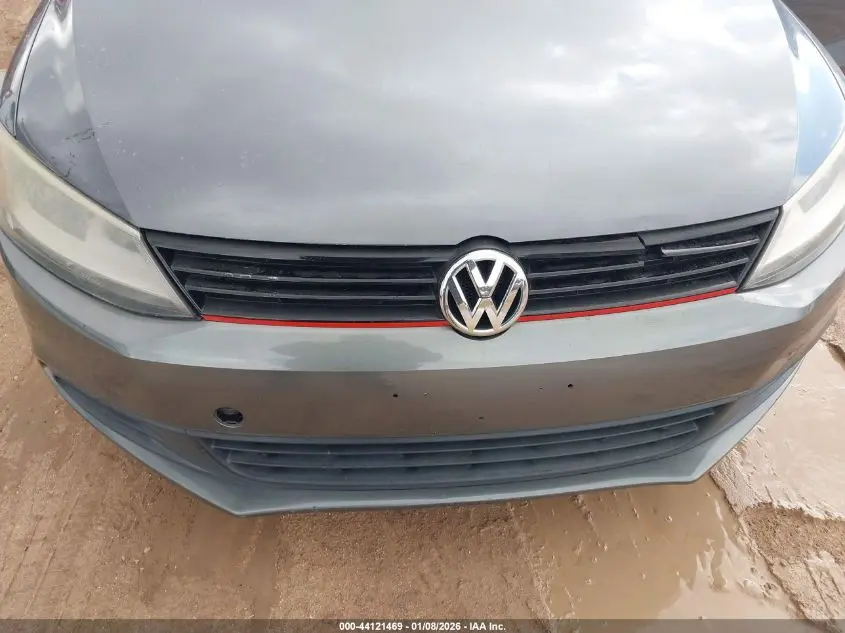 2012 VOLKSWAGEN JETTA 2.0L S