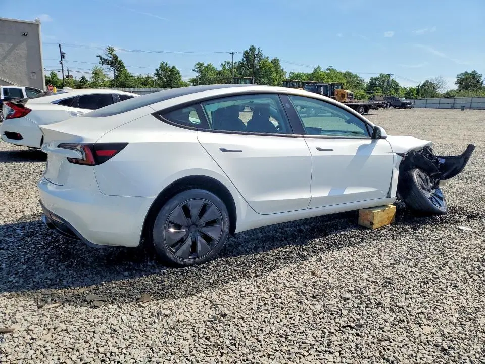 2024 TESLA MODEL 3   