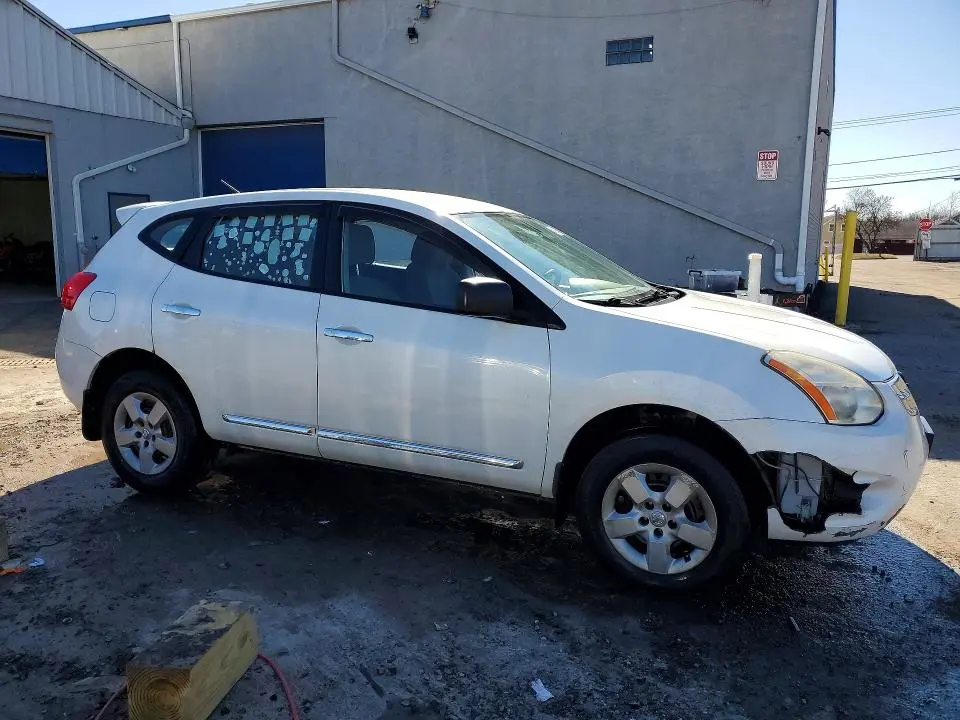 2012 NISSAN ROGUE S  