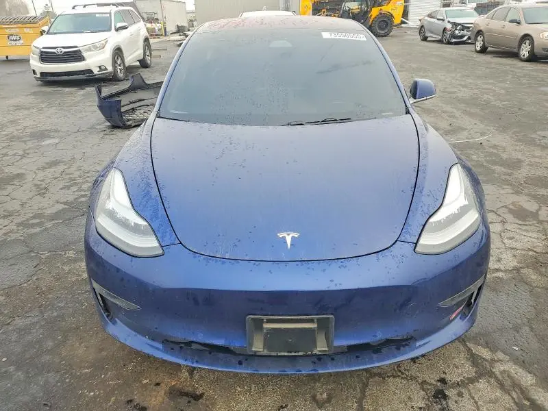 2018 TESLA MODEL 3   
