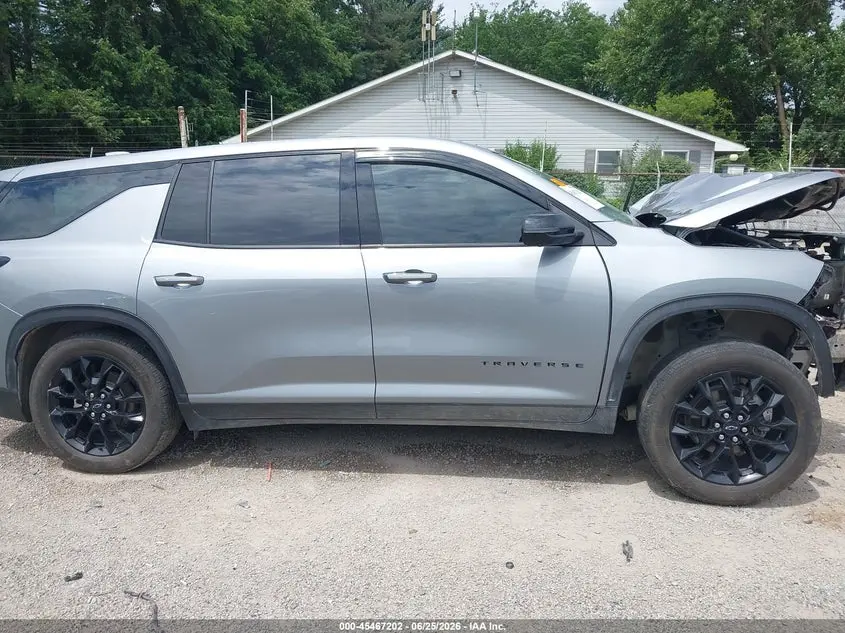 2024 CHEVROLET TRAVERSE AWD LS
