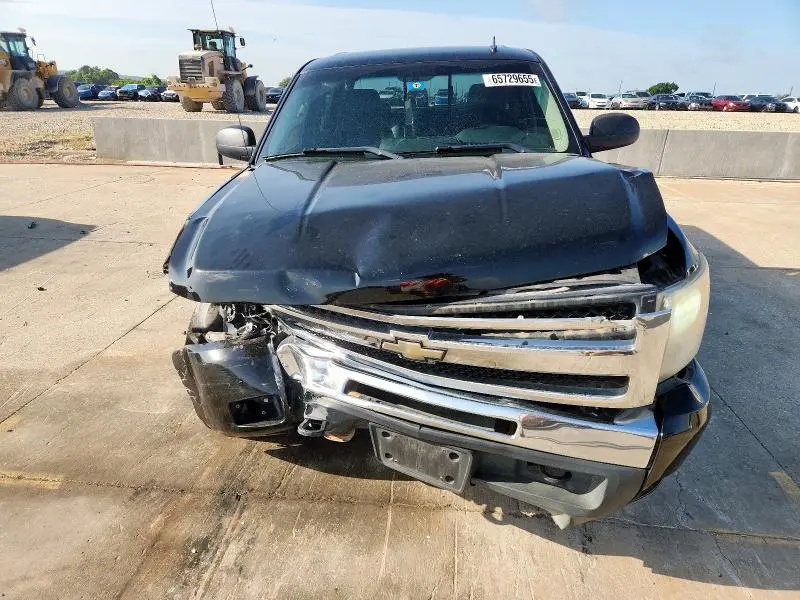 2011 CHEVROLET SILVERADO K1500 LT  