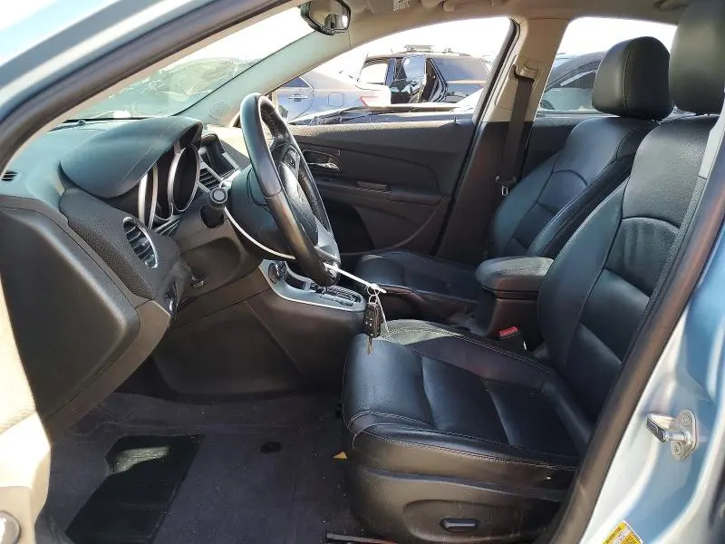 2012 CHEVROLET CRUZE LT  