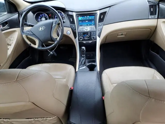 2013 HYUNDAI SONATA SE  
