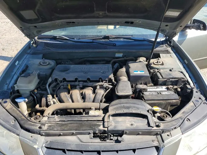 2010 HYUNDAI SONATA GLS  