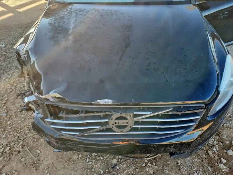 2017 VOLVO XC60 T5 DYNAMIC  