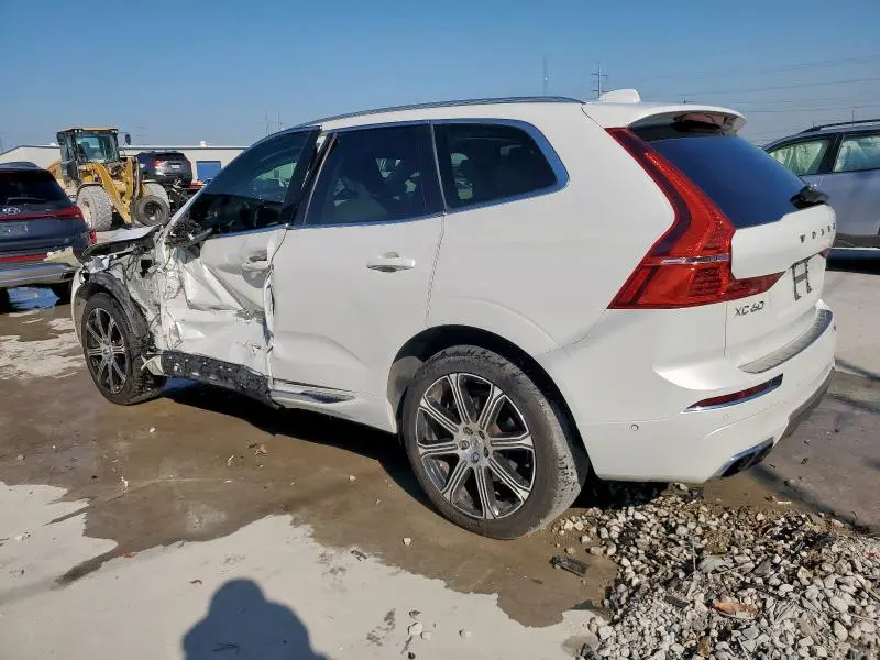 2018 VOLVO XC60 T6  