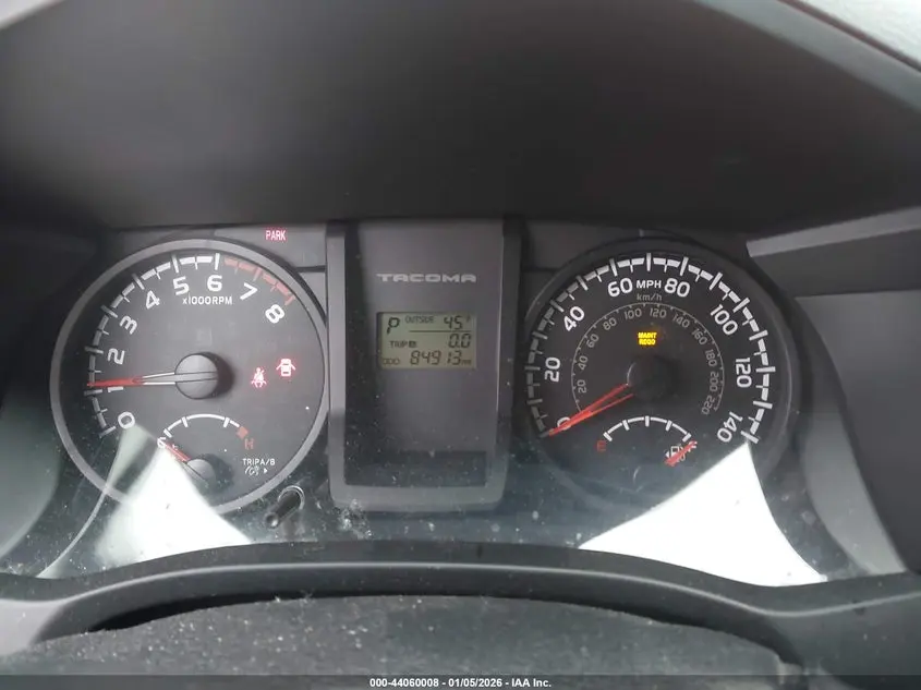 2016 TOYOTA TACOMA SR V6