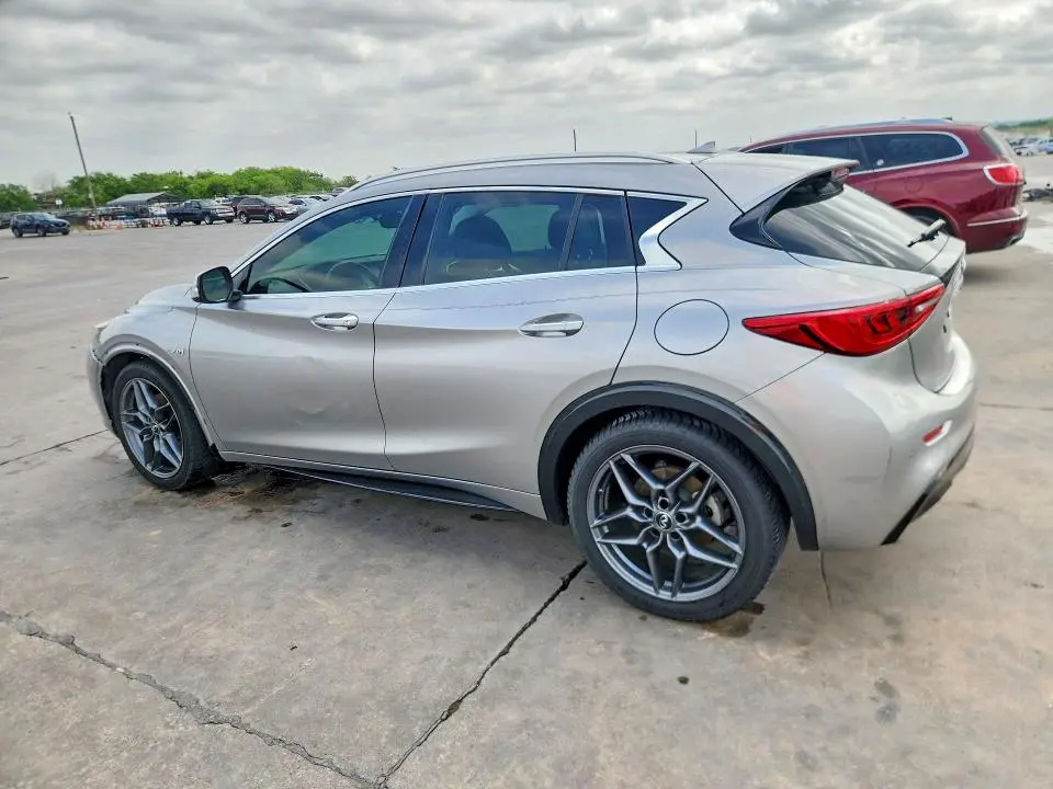 2018 INFINITI QX30 PREMIUM  