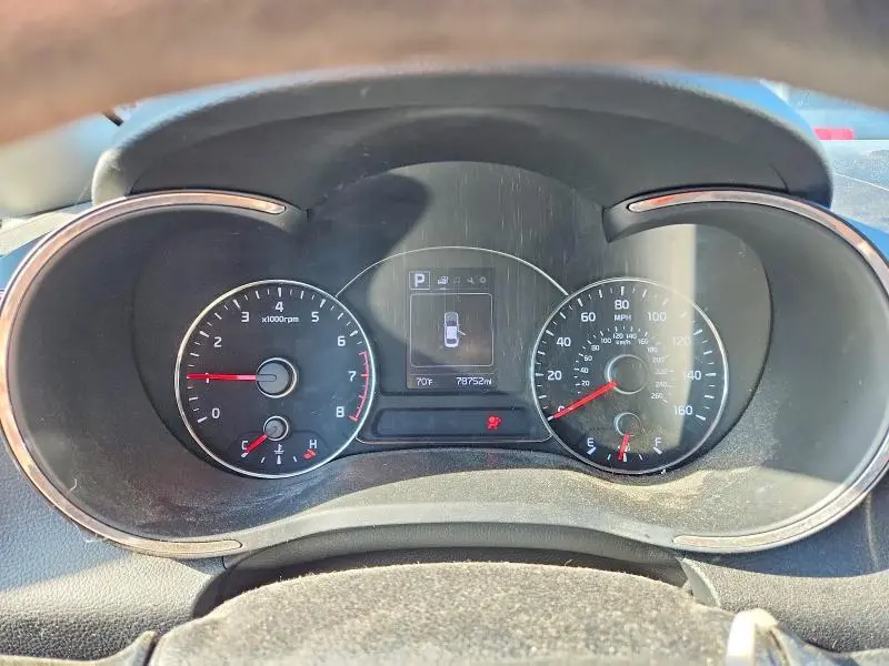 2018 KIA FORTE LX  