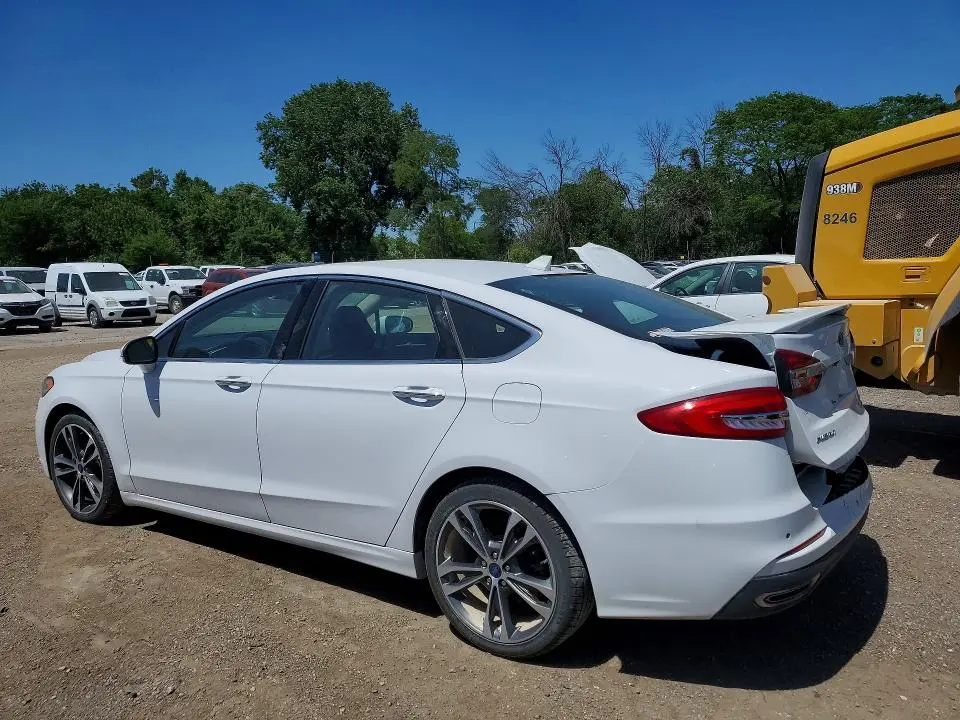 2020 FORD FUSION TITANIUM  
