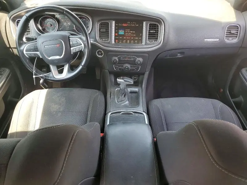 2016 DODGE CHARGER SXT  
