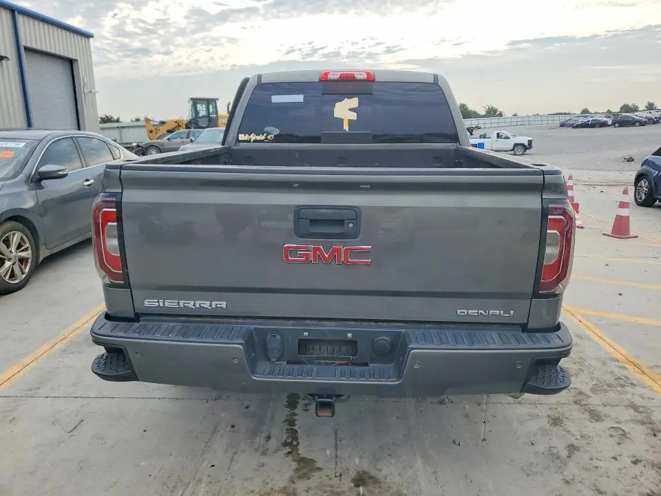 2018 GMC SIERRA K1500 DENALI  