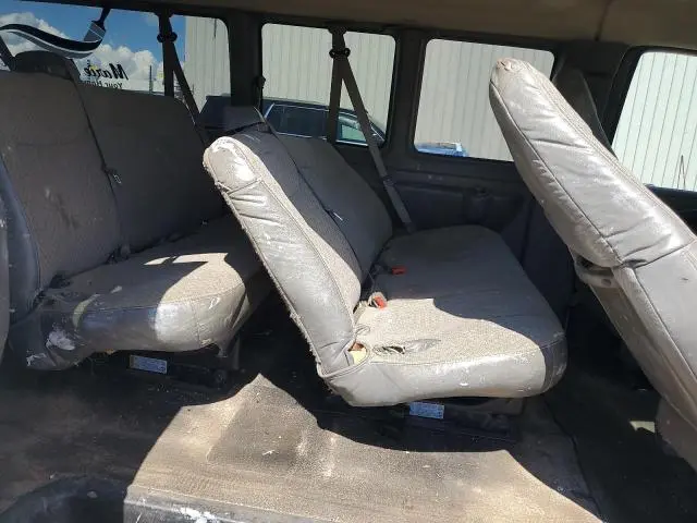 2016 CHEVROLET EXPRESS G3500 LT  