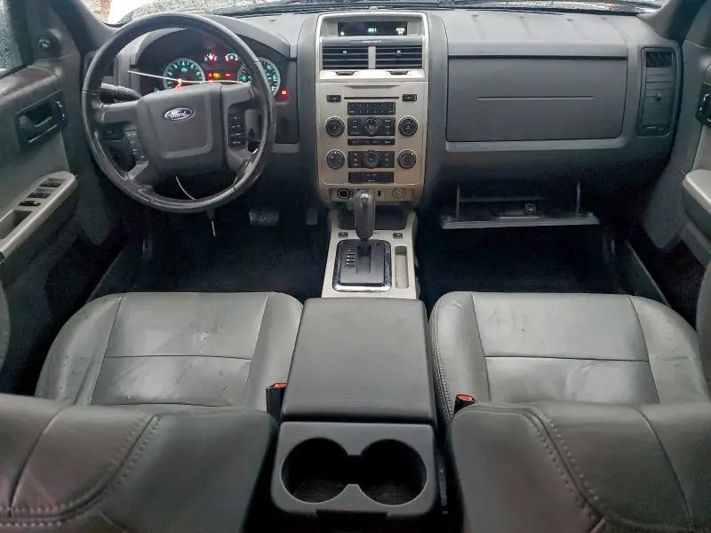 2011 FORD ESCAPE XLT  