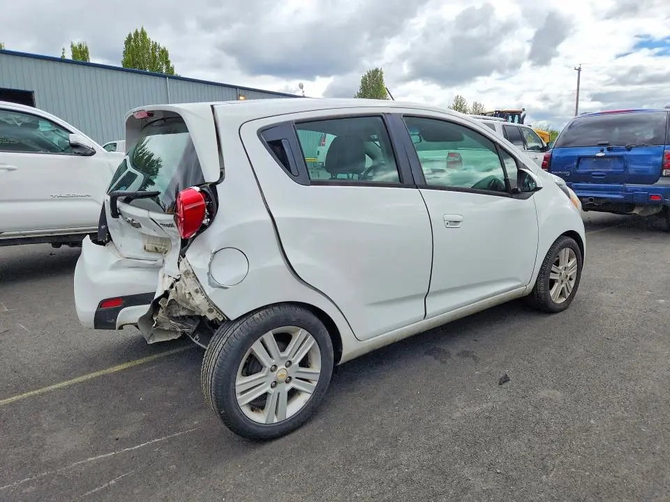 2014 CHEVROLET SPARK 1LT  