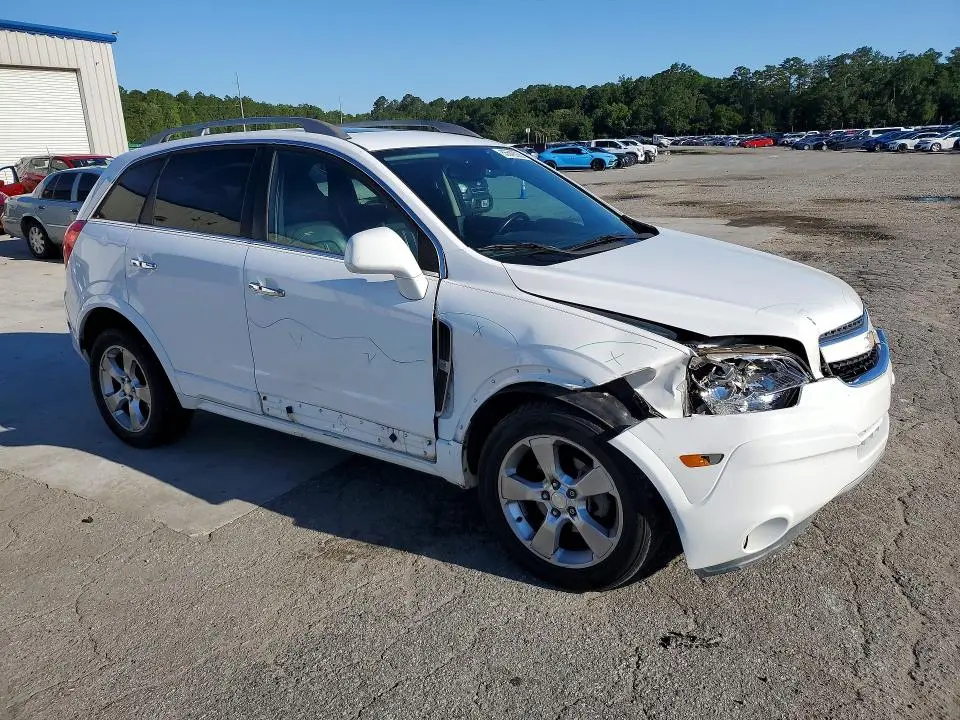 2014 CHEVROLET CAPTIVA LT  