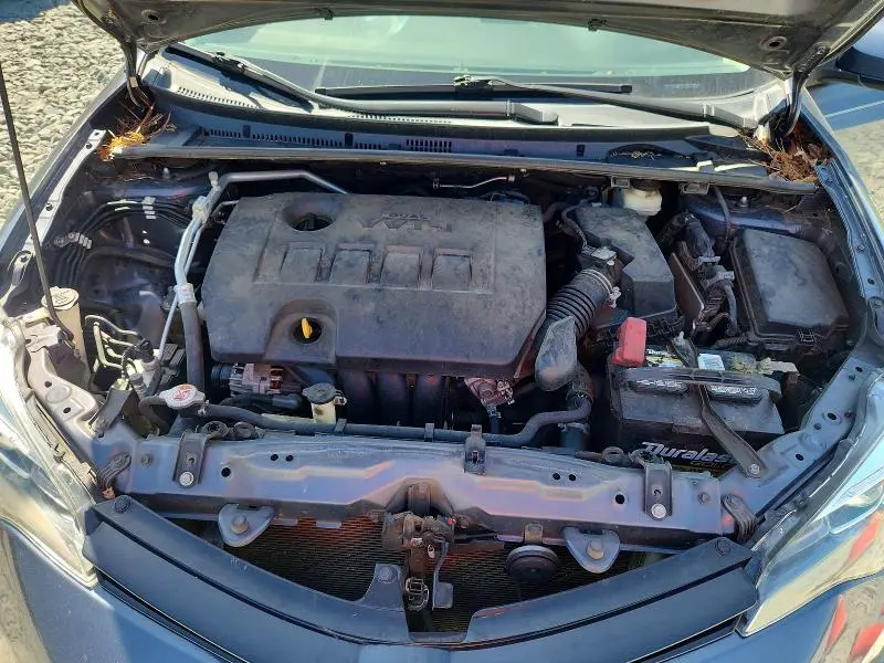 2018 TOYOTA COROLLA XLE  