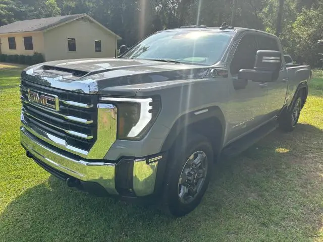 2025 GMC SIERRA K2500 SLE  
