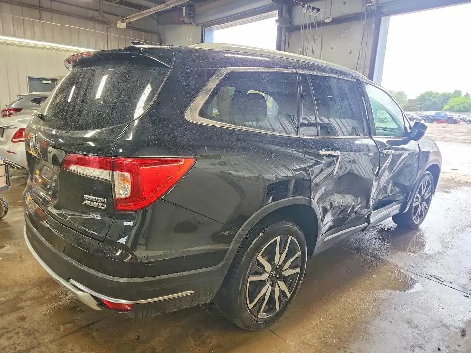 2019 HONDA PILOT TOURING  