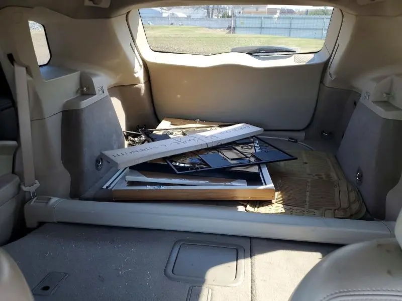 2010 CADILLAC SRX LUXURY COLLECTION  