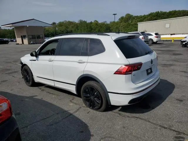 2022 VOLKSWAGEN TIGUAN SE R-LINE BLACK
