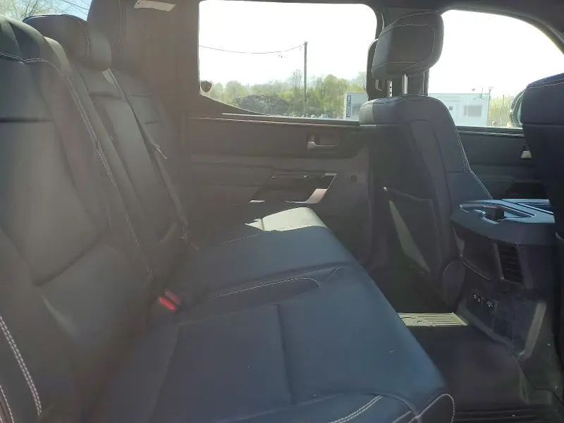 2026 TUNDRA 4WD V6 CREW CAB 3.4L LIMITED