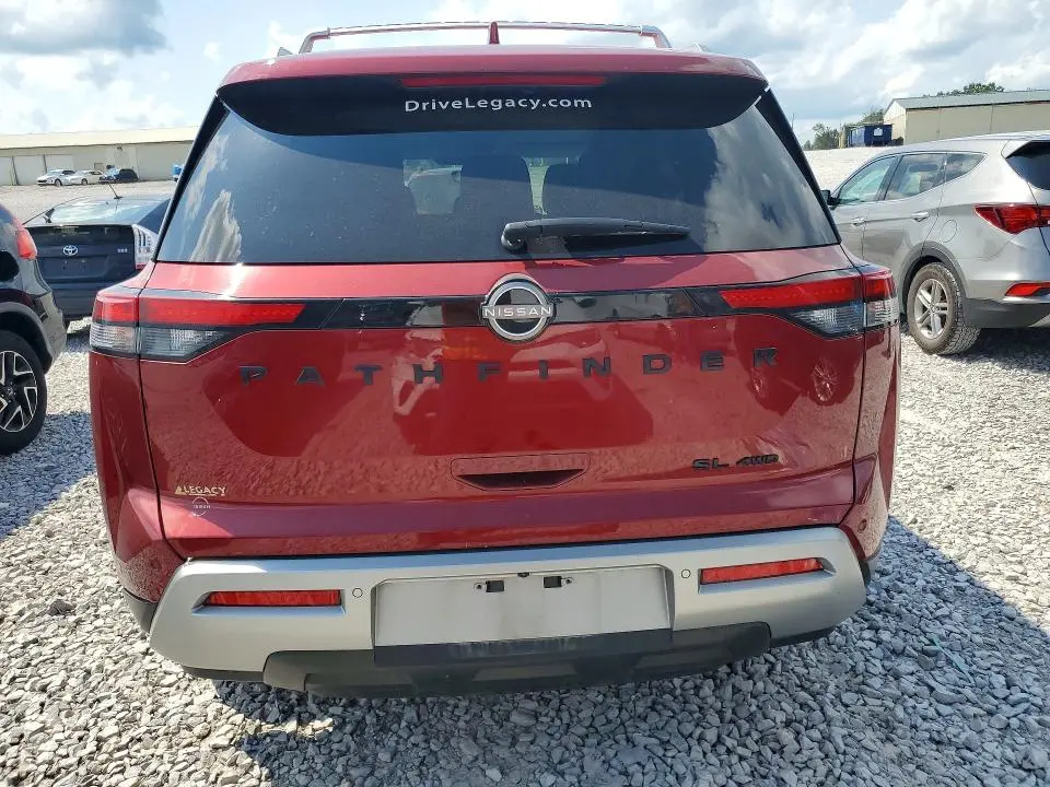 2023 NISSAN PATHFINDER SL  