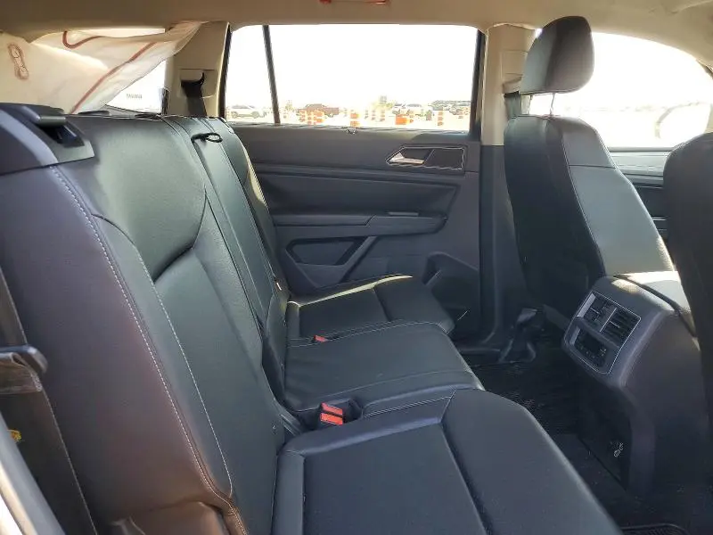 2018 VOLKSWAGEN ATLAS SE  