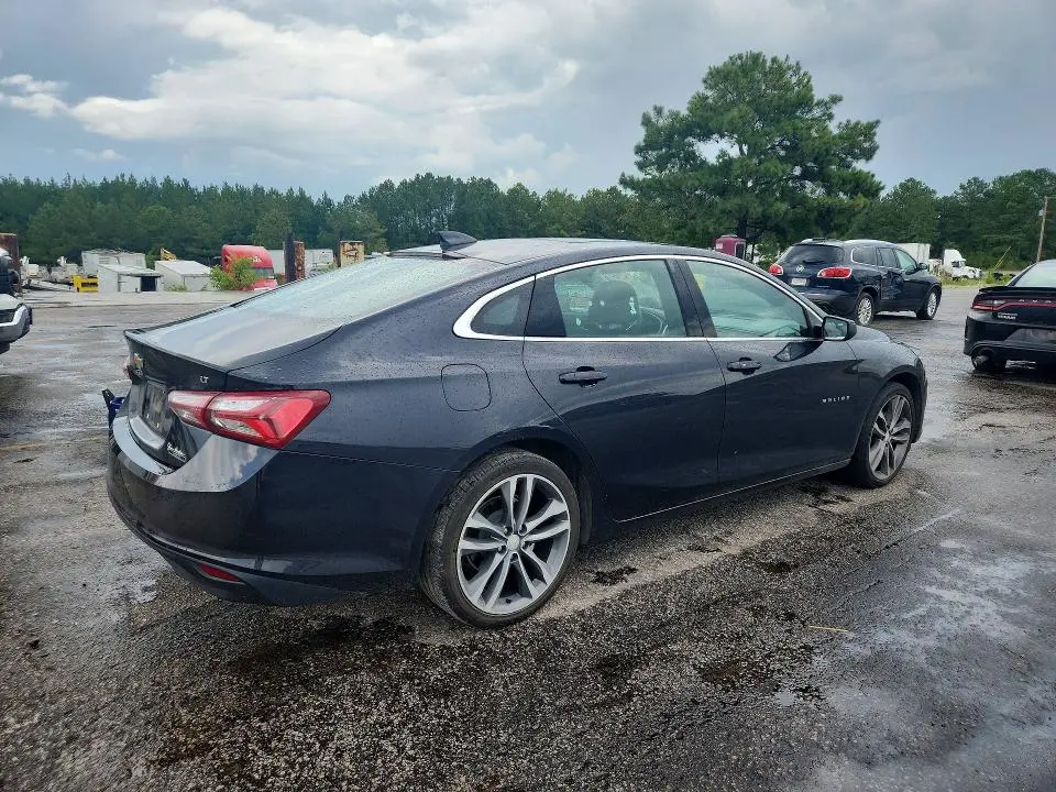 2022 CHEVROLET MALIBU LT  
