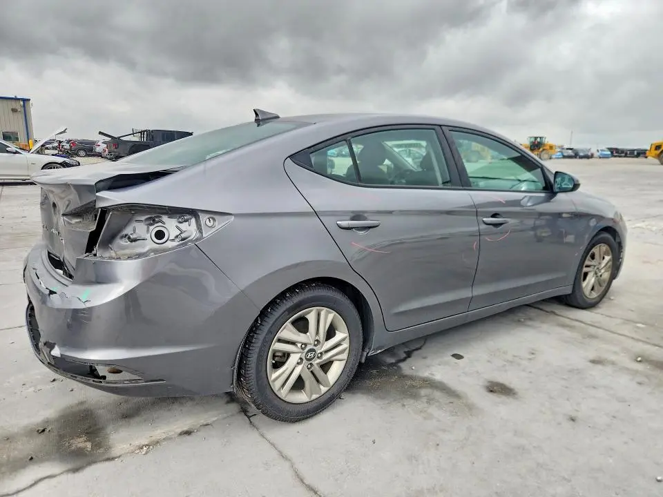 2019 HYUNDAI ELANTRA SEL  