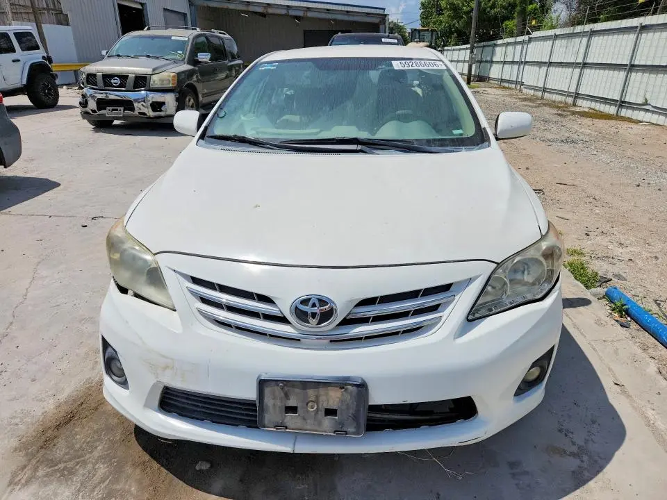 2013 TOYOTA COROLLA L  