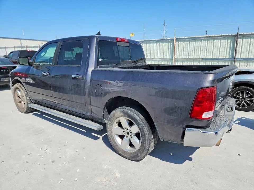 2014 RAM 1500 SLT  
